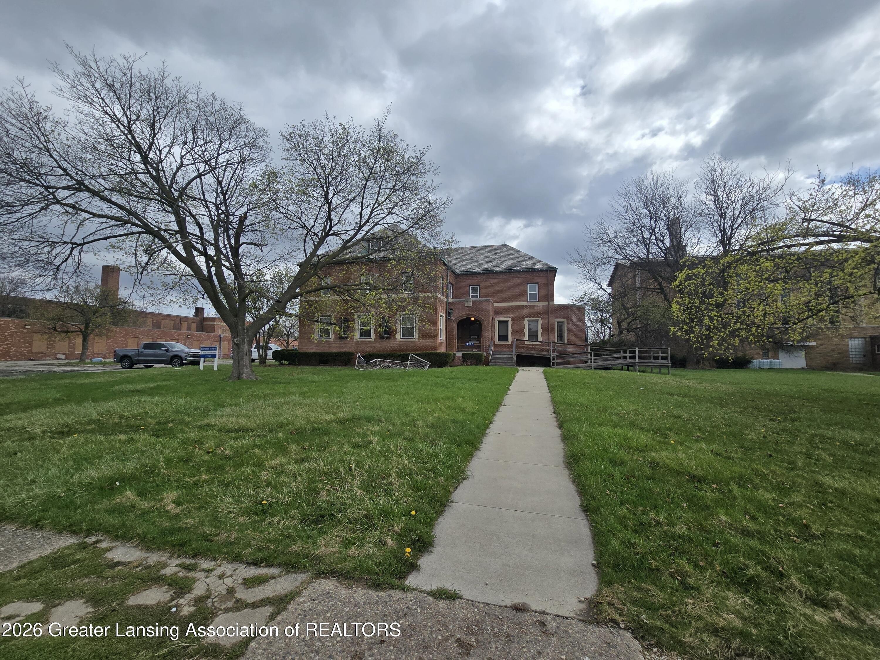 Property Image for 17200 Rowe Street