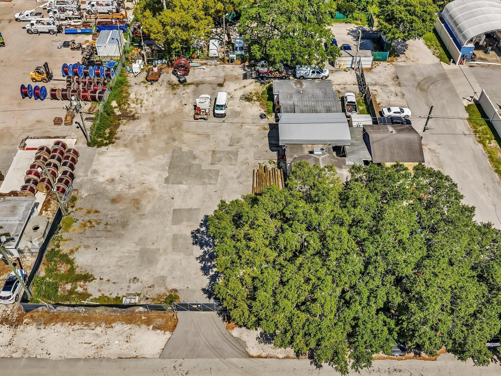 Property Image for 4901 SW 51st Street