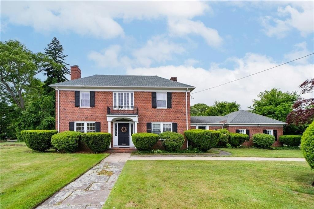 Property Image for 873 Warwick Avenue
