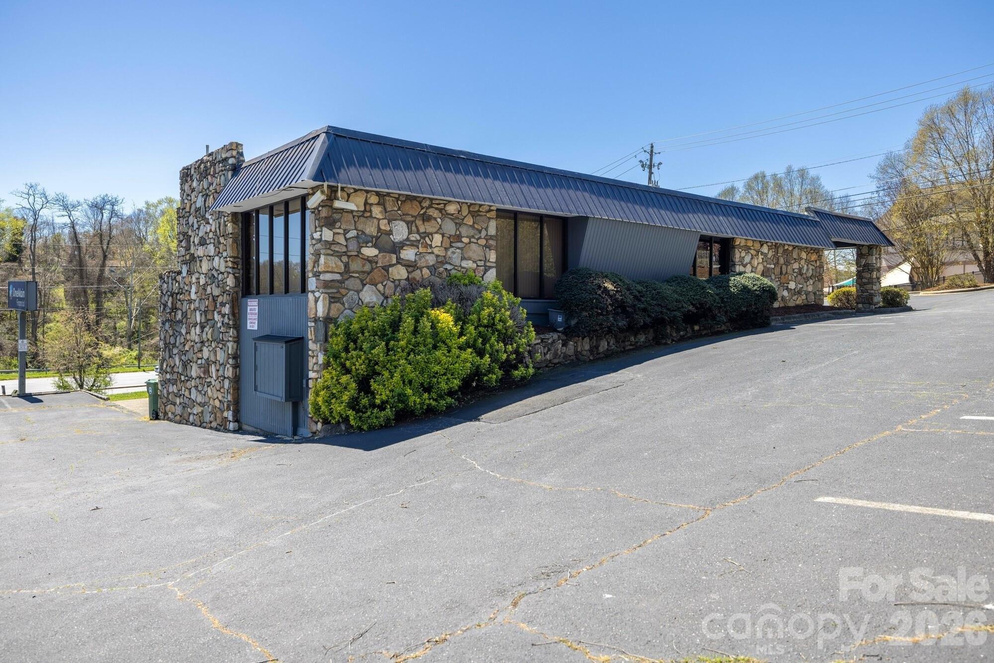 Property Image for 1 Hansel Avenue