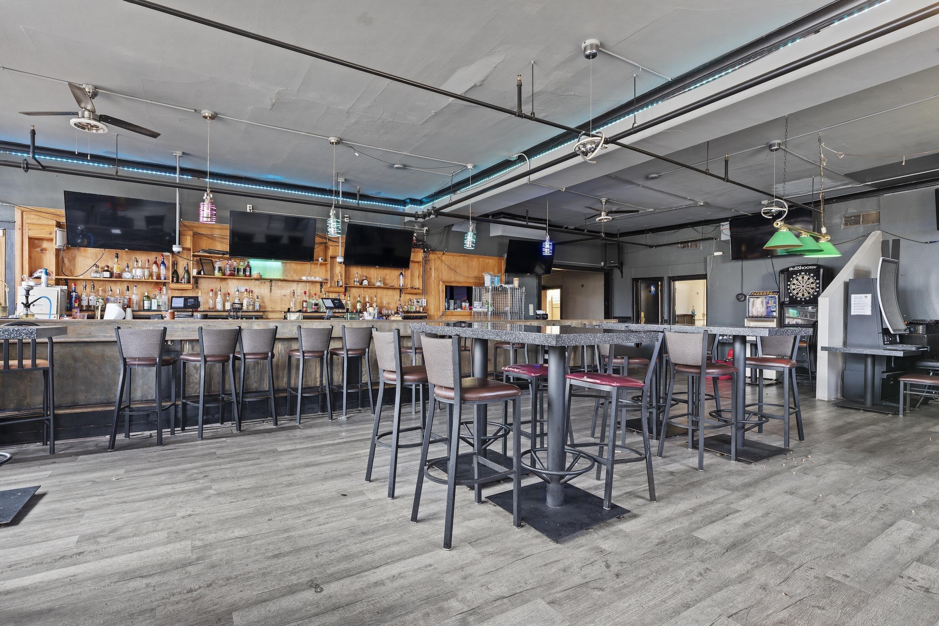 Property Image for 2575 N Teutonia Ave 2579