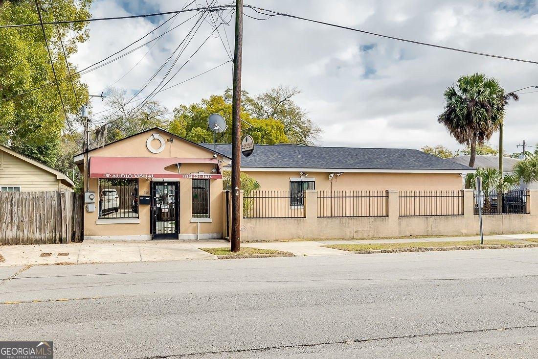 Property Image for 2506 Barnard Street