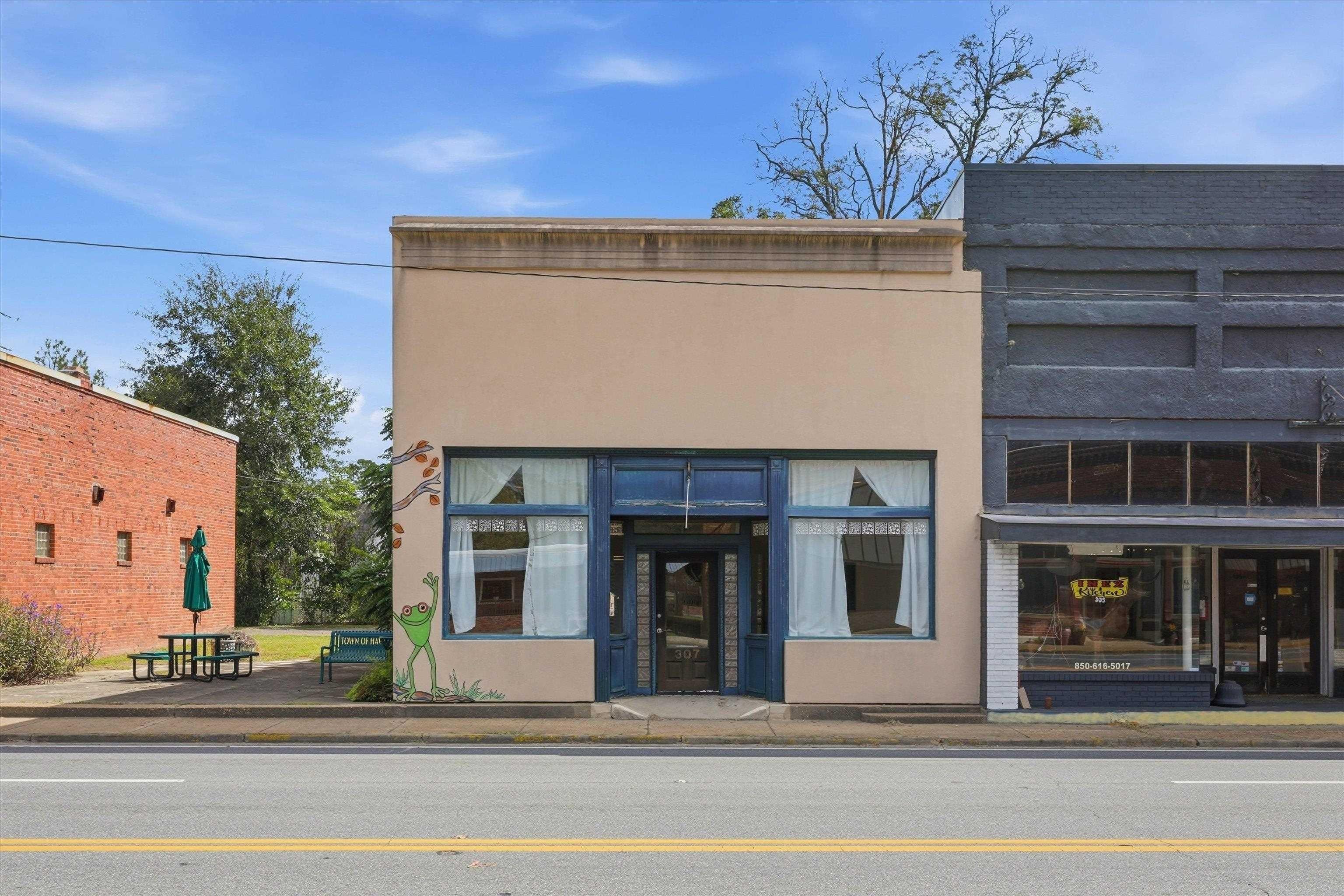 Property Image for 307 N Main Street