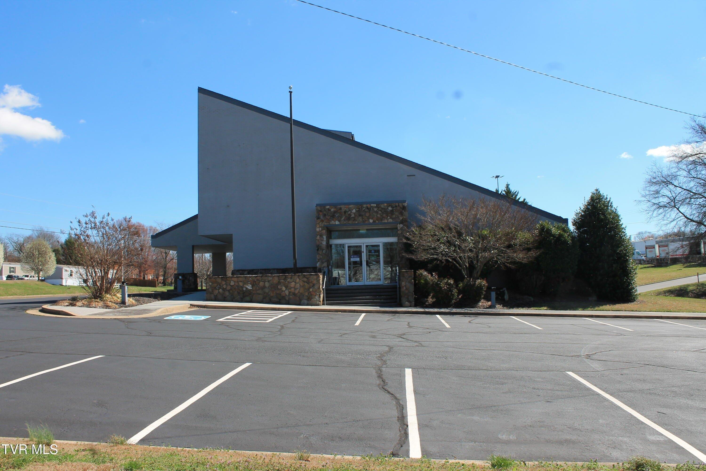 Property Image for 2710 S Roan Street