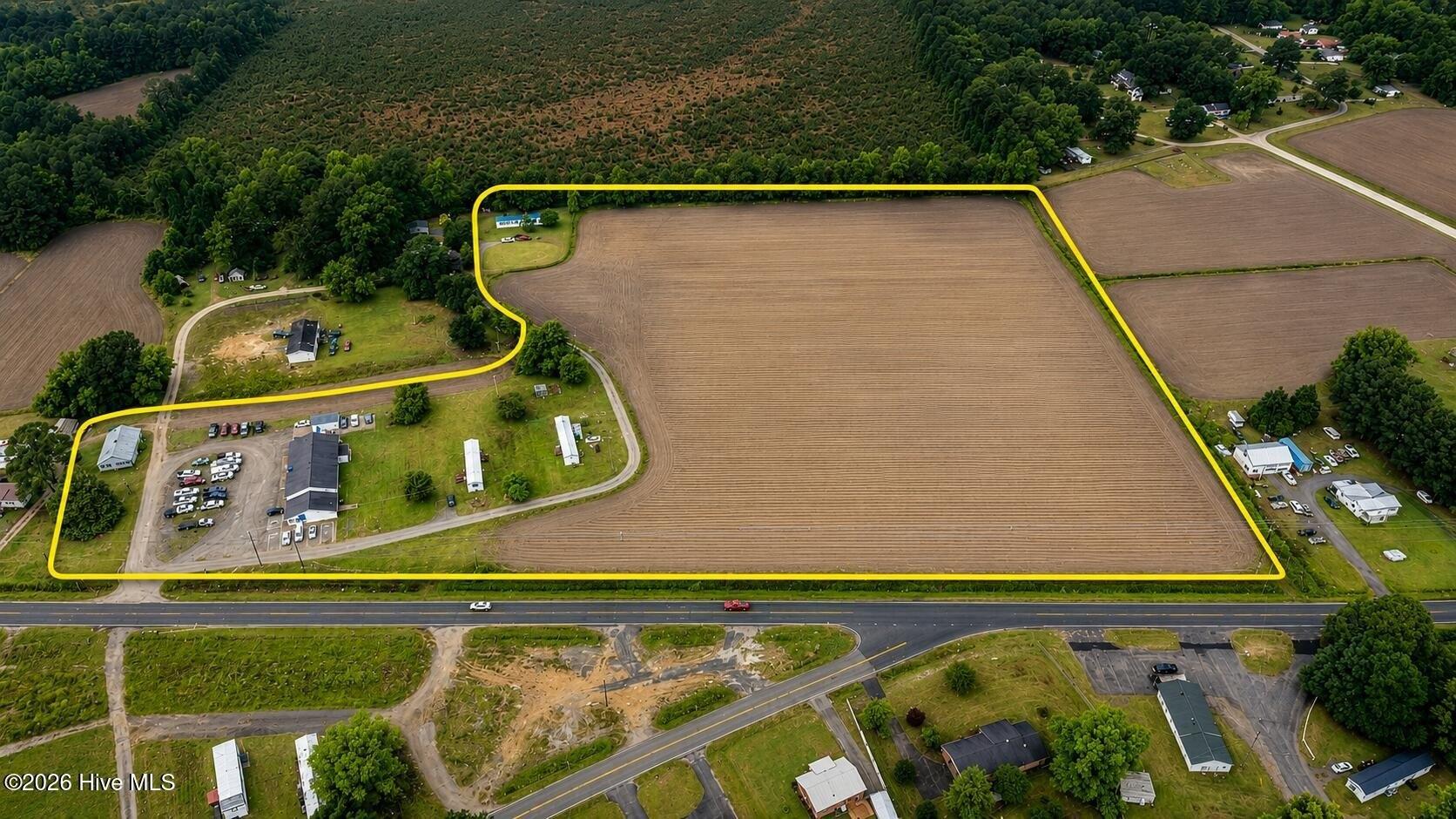 Property Image for 2379 U.S. 13 / Berkeley Blvd