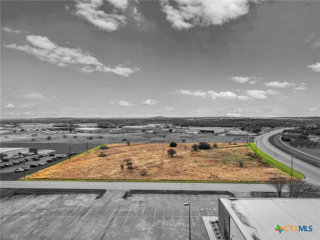 Property Image for 712 N Twin Creek Drive