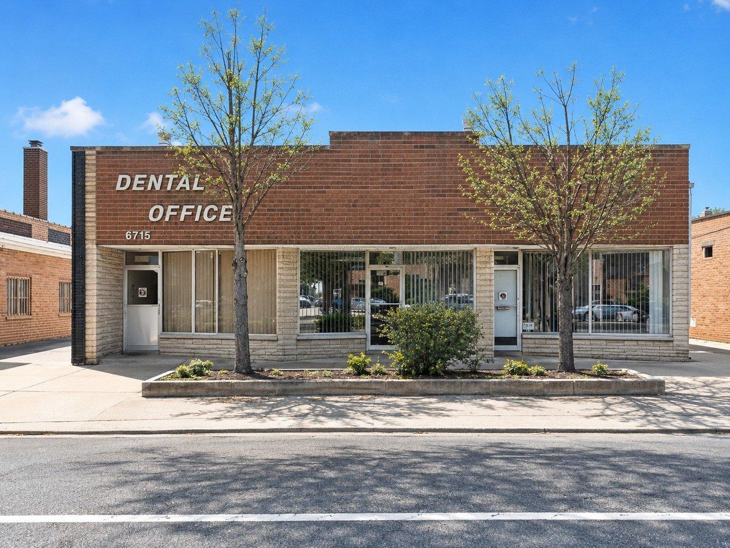 Property Image for 6316 N Cicero Avenue