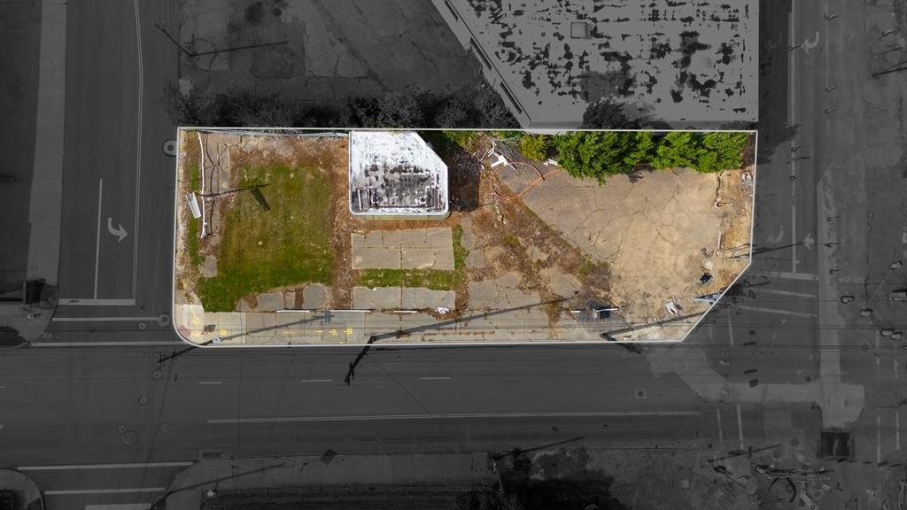 Property Image for 16 W Fifth St