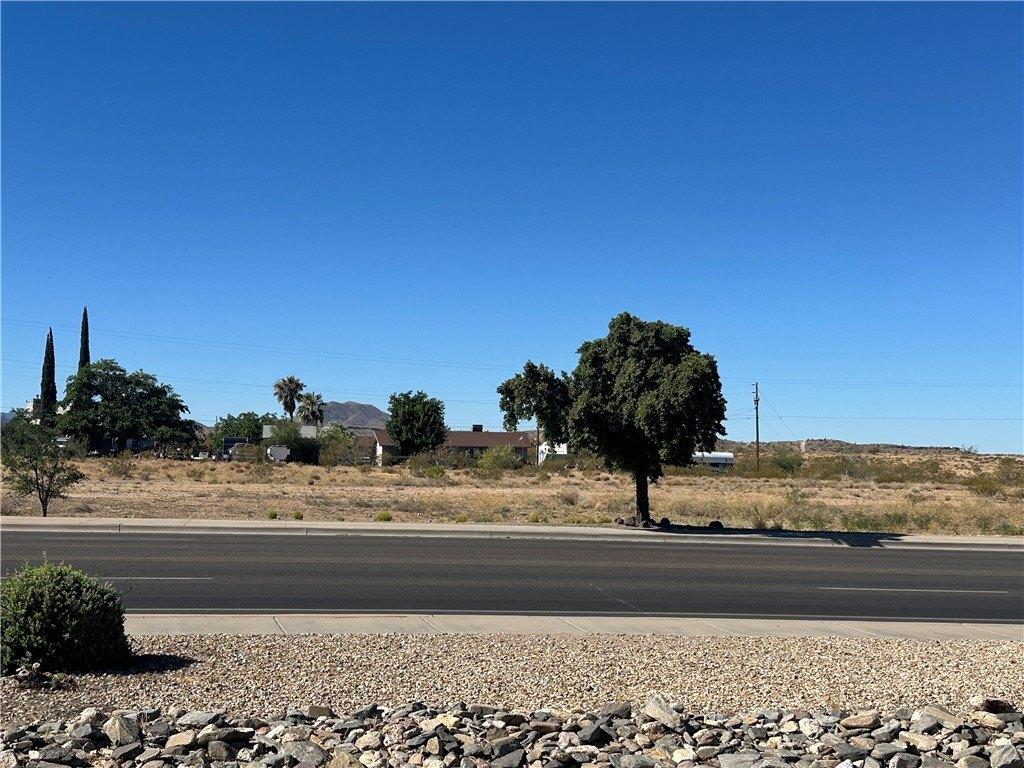 Property Image for Hualapai Mtn Rd