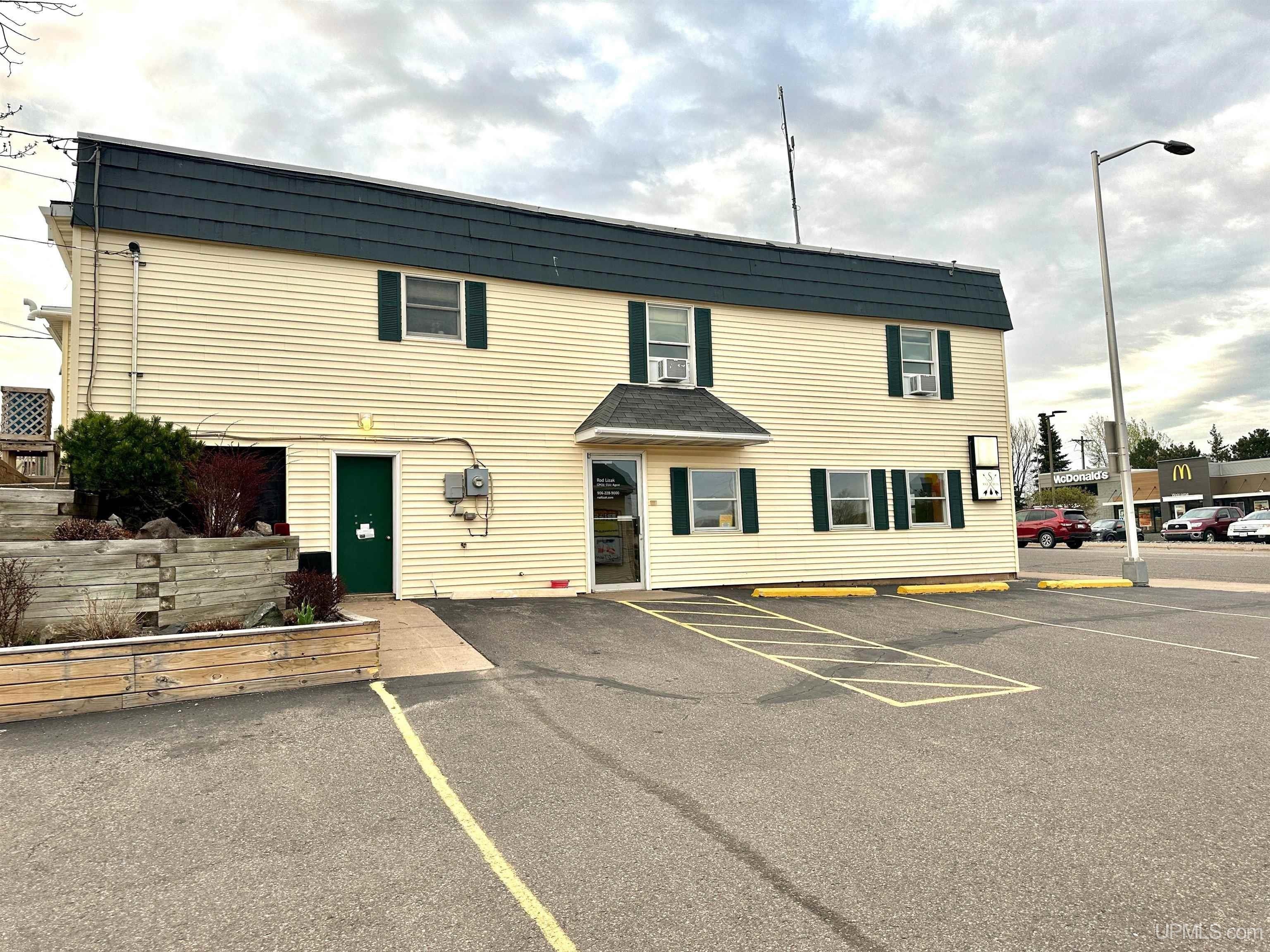 Property Image for 1104 Washington Street