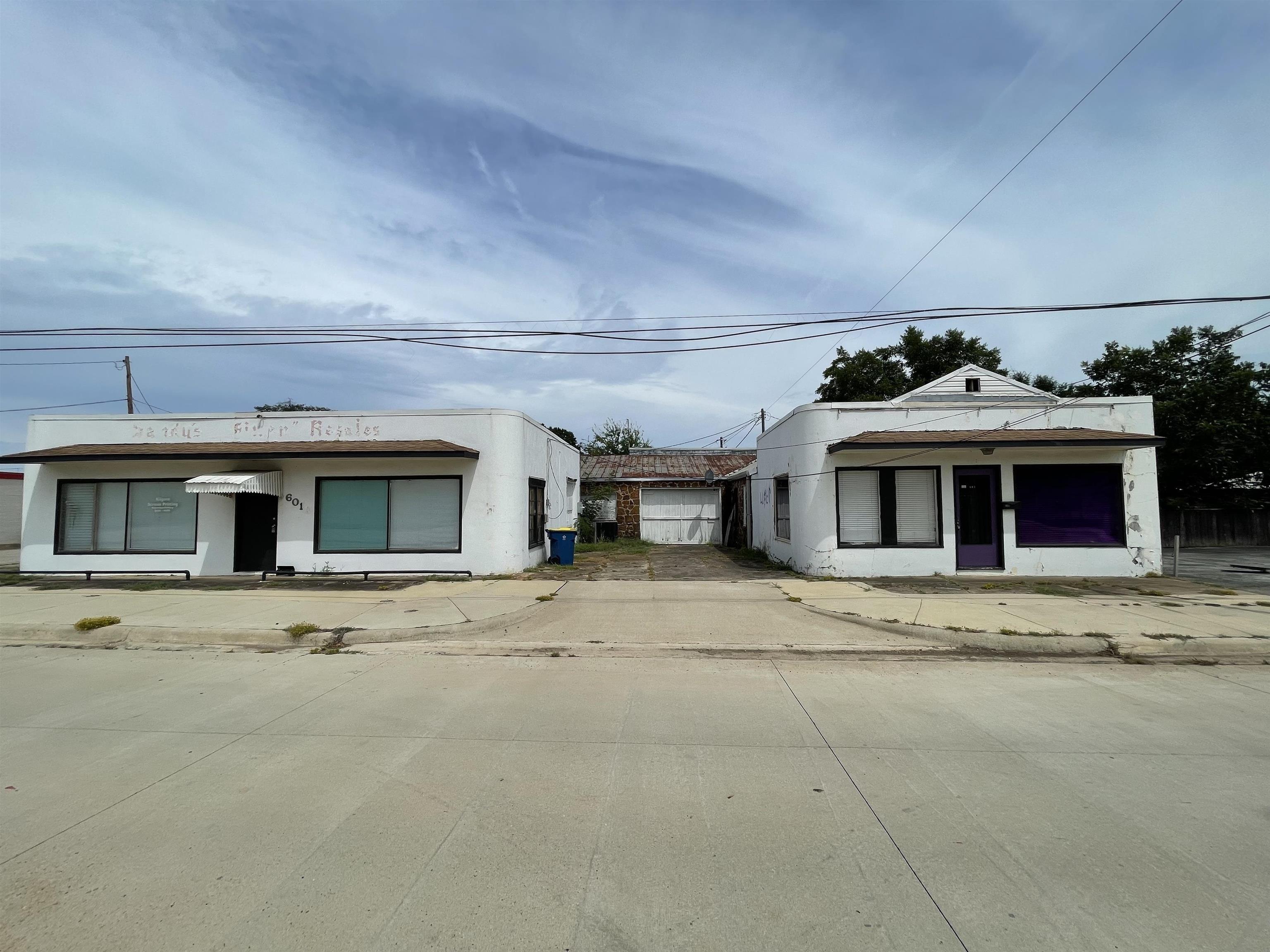 Property Image for 601 & 601A E Main St