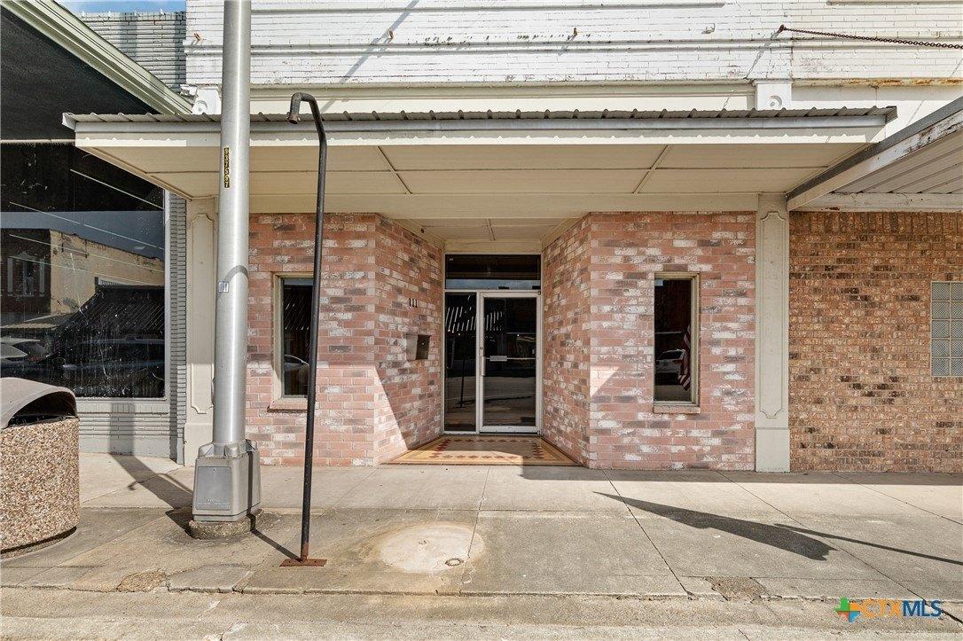 Property Image for 111 E Main Street