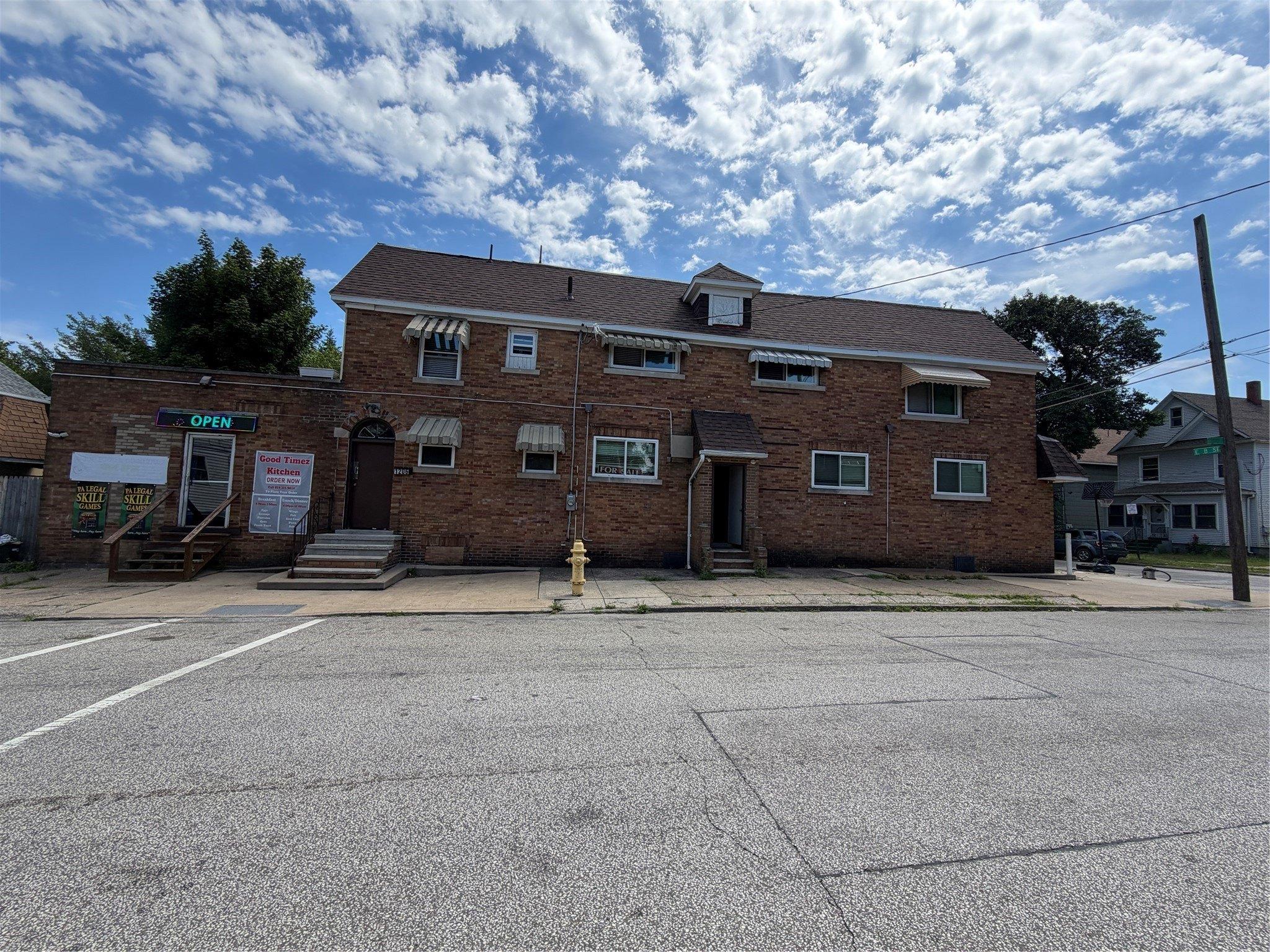 Property Image for 1206 E 8 Street