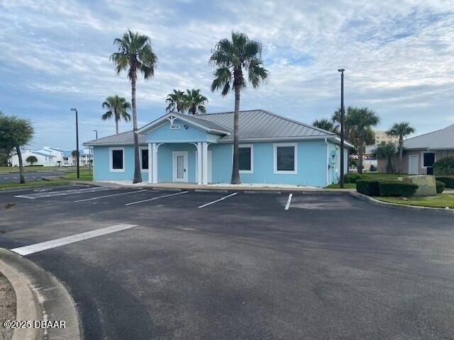 Property Image for 4616 S Atlantic Avenue unit: B B