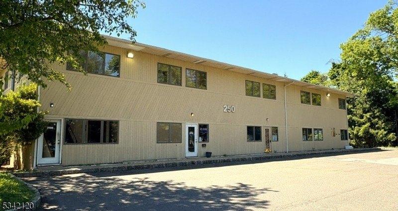 Property Image for 250 Stelton Rd