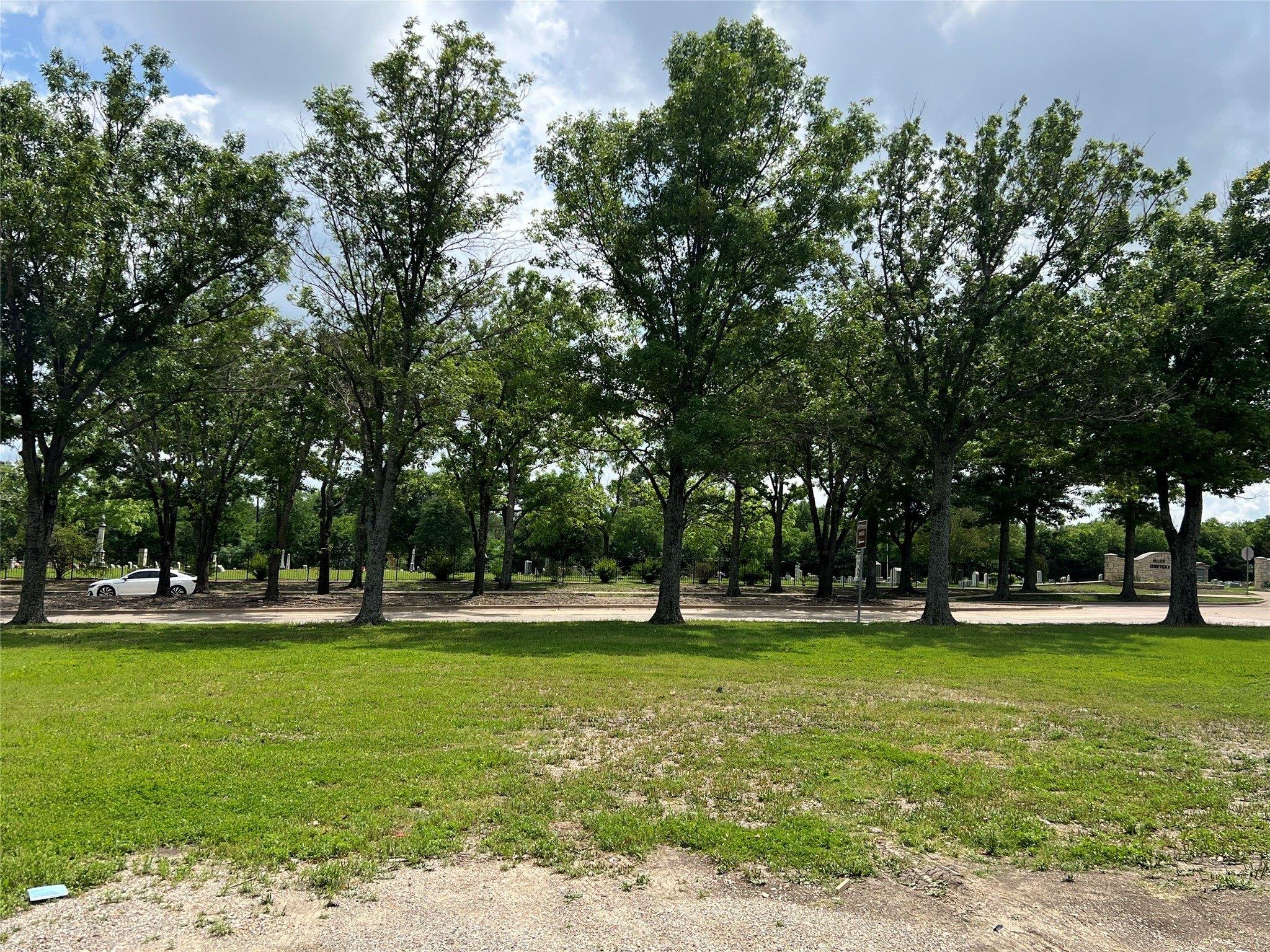 Property Image for 402 E MAIN Street