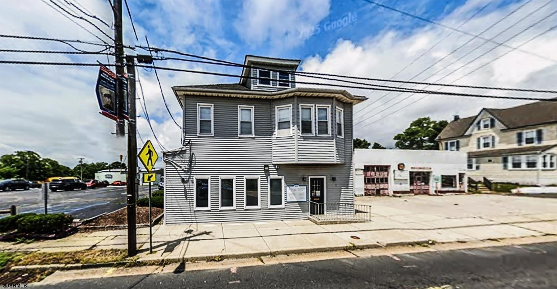 Property Image for 829 SHORE Road