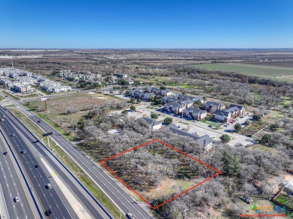 Property Image for 2108 N Interstate 35