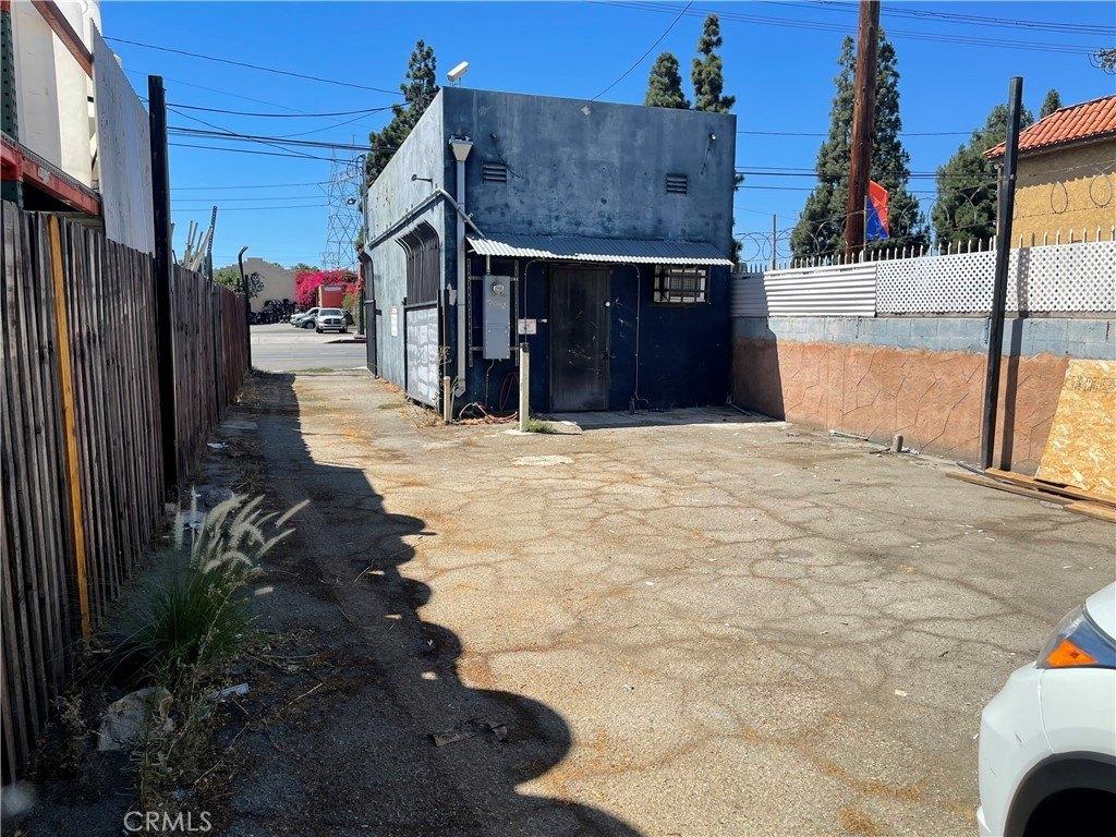 Property Image for 7230 Lankershim