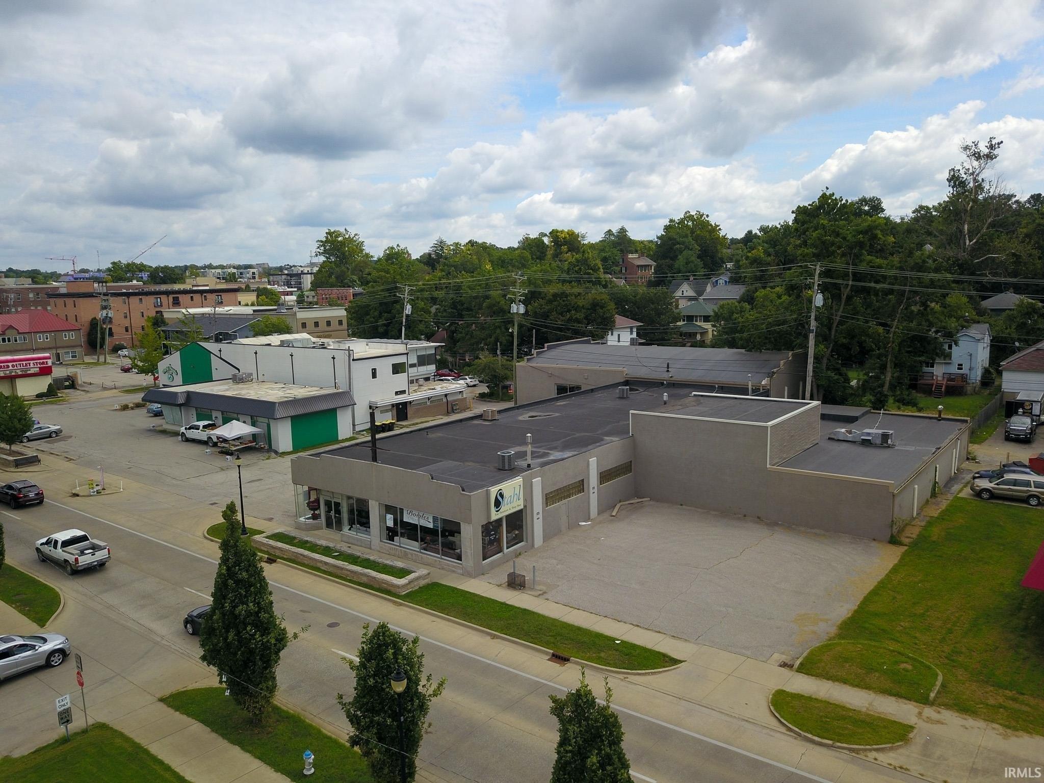 Property Image for 515 S Walnut Street