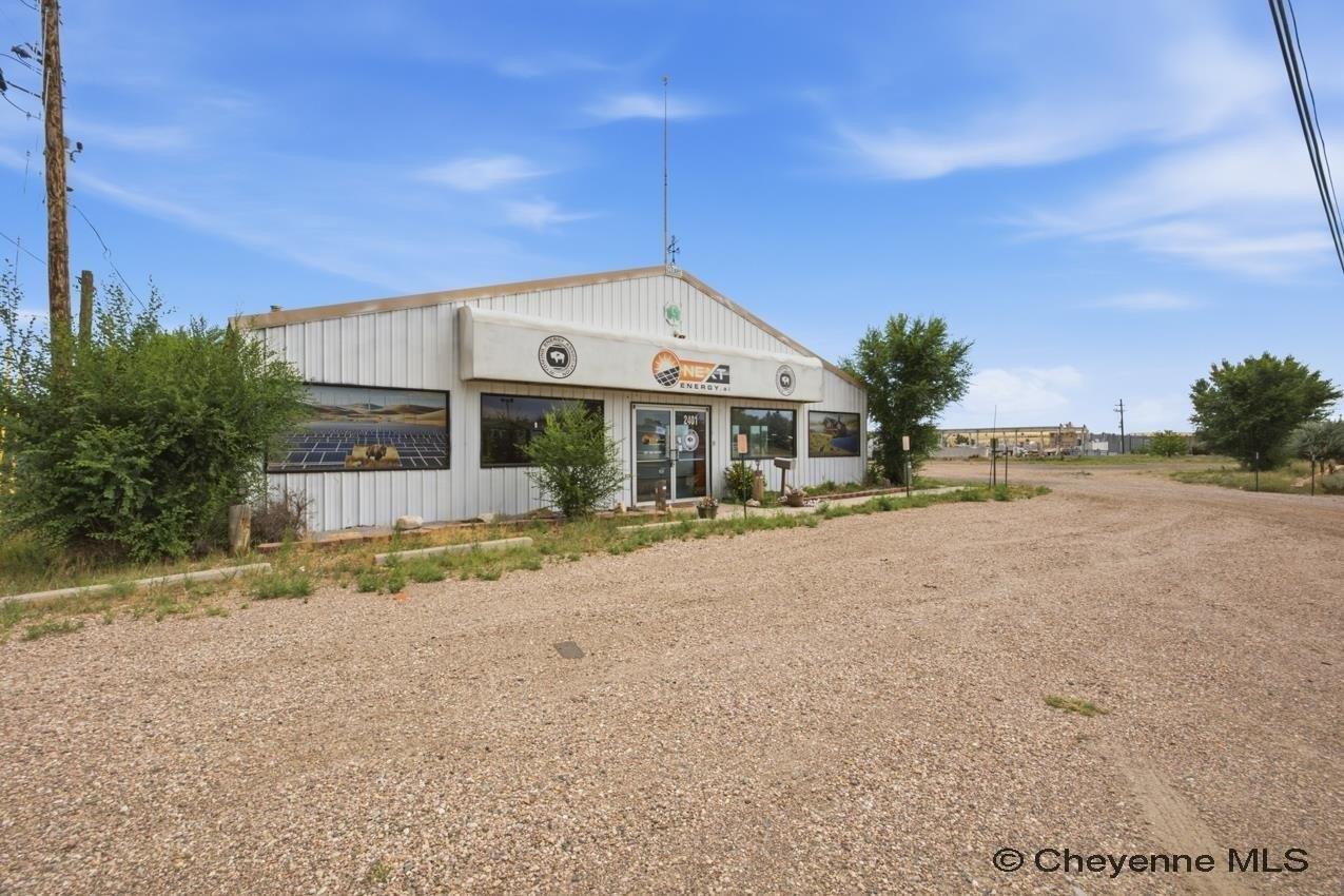 Property Image for 2401 S Greeley Hwy