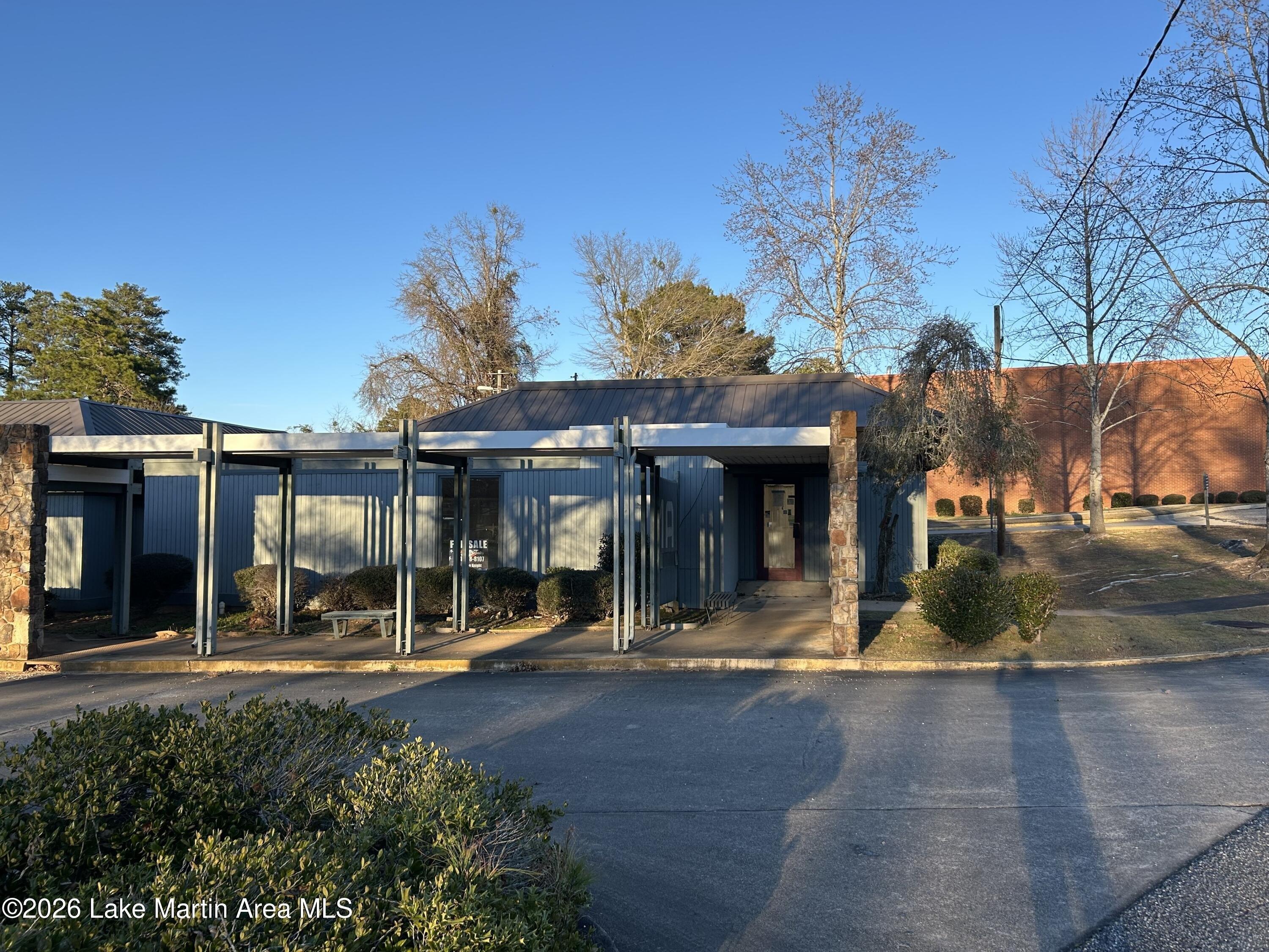Property Image for 125 Alison Dr