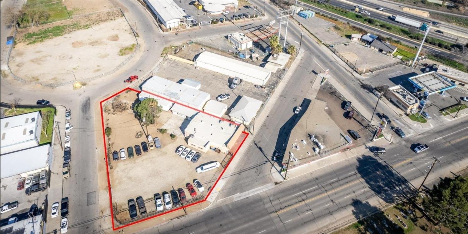 Property Image for 1332 W Belmont Avenue