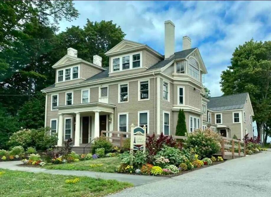 Property Image for 133-135 Broadway