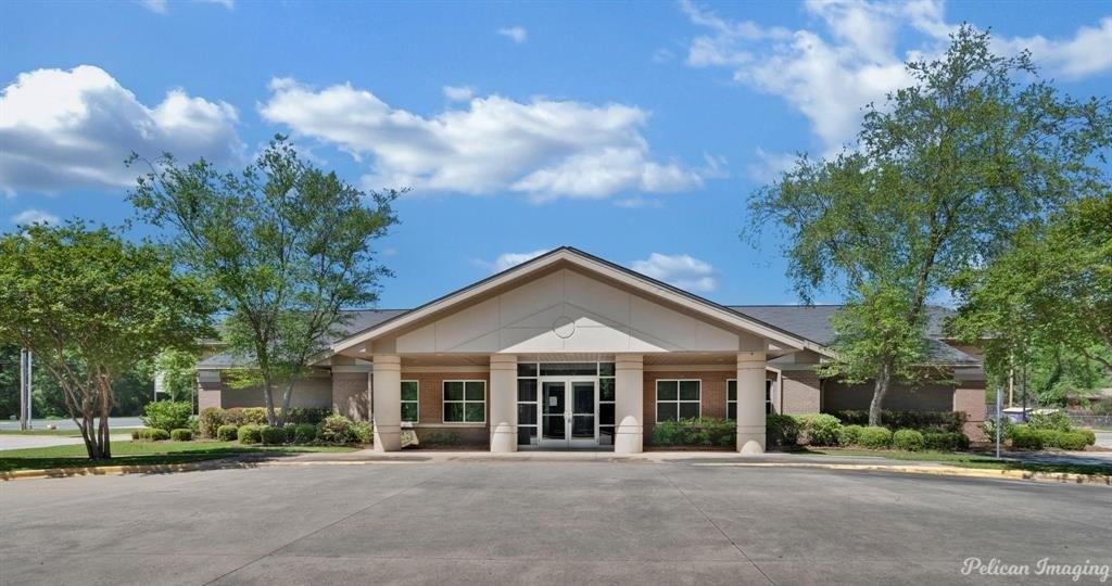 Property Image for 3312 North Market Street