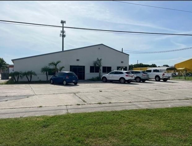 Property Image for 1200 S JOHN YOUNG Parkway