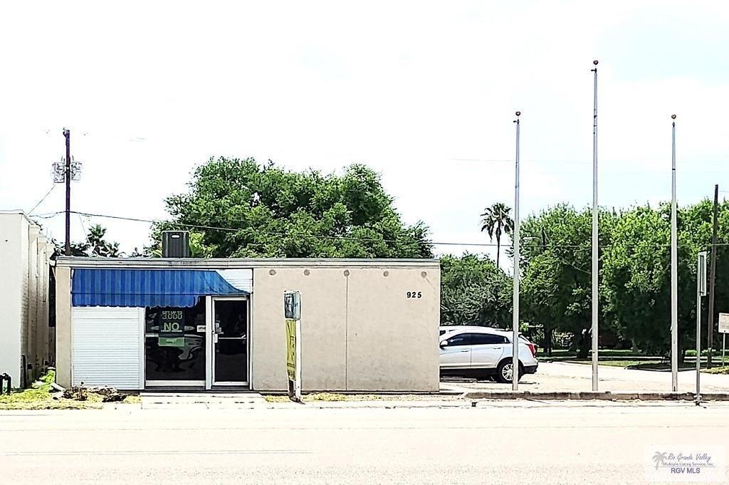 Property Image for 925 S 77 Sunshine Strip