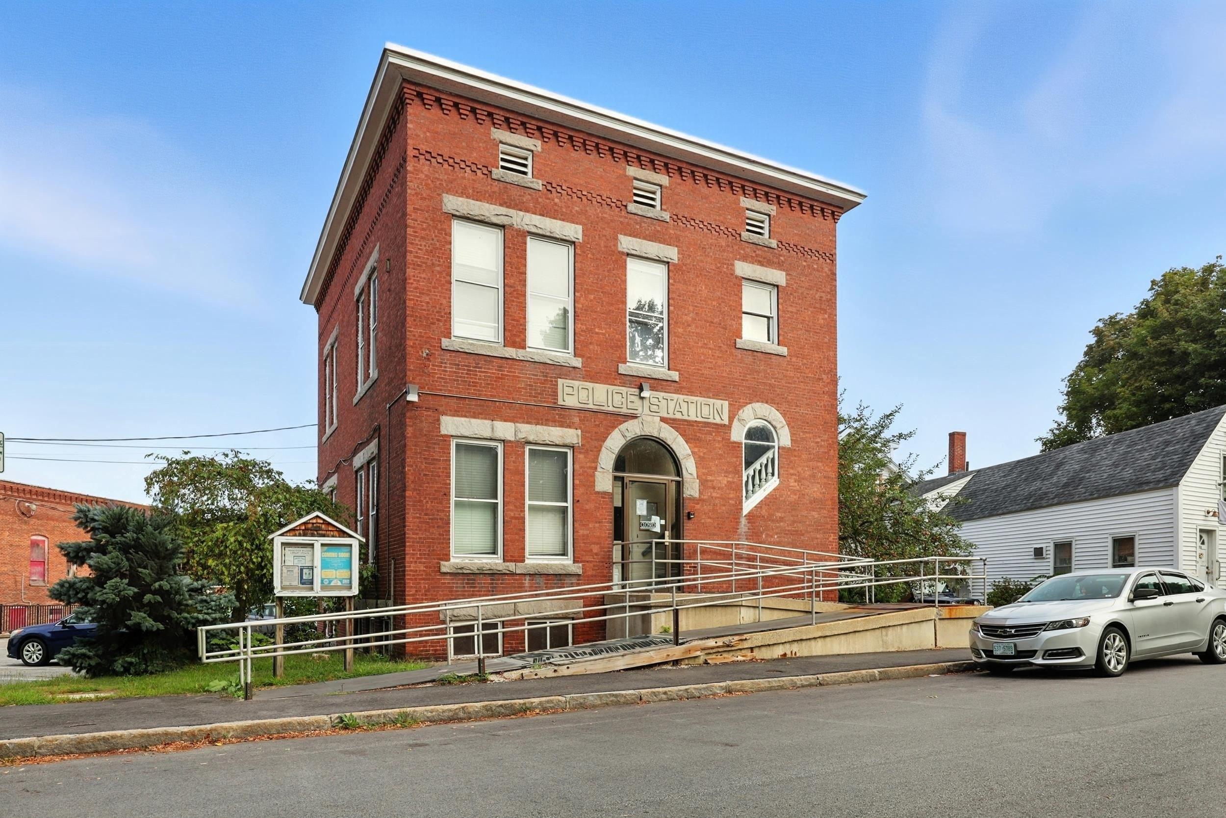 Property Image for 3 Merrimack Street