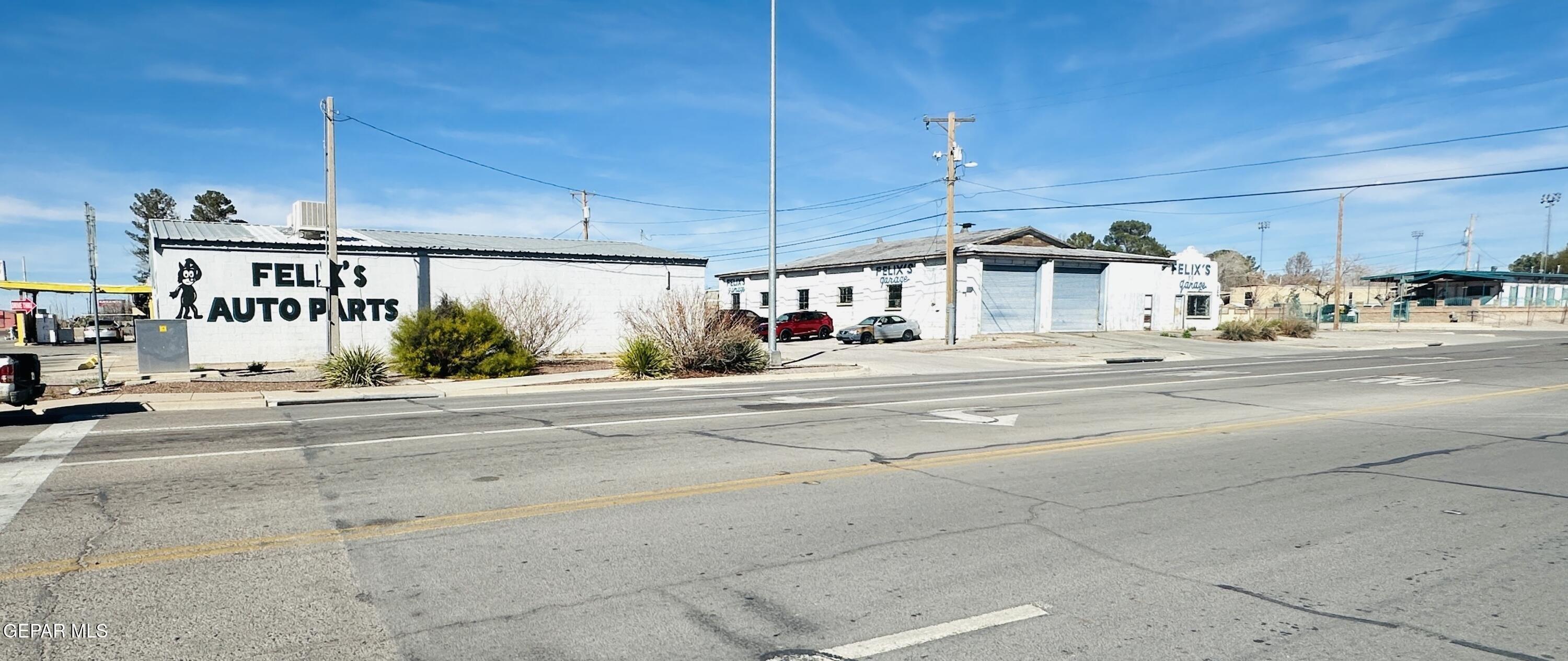 Property Image for 841 S Main & 124 Wildcat Dr. Street