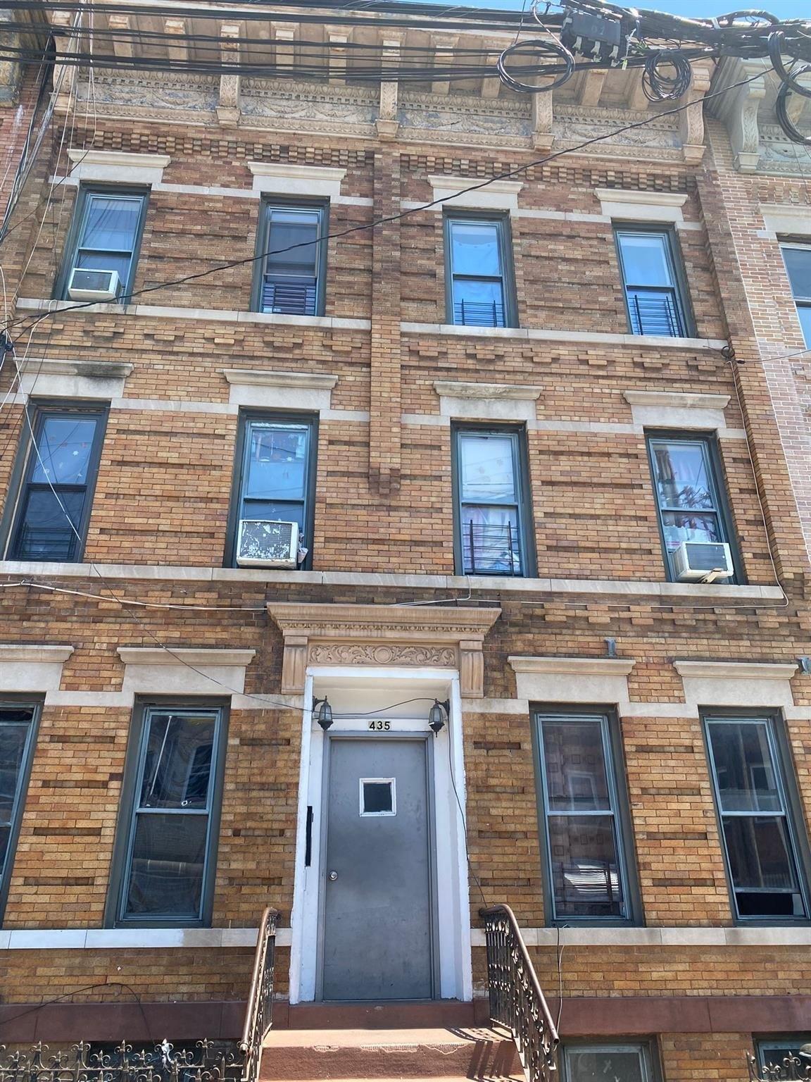 Property Image for 435 Lincoln Avenue