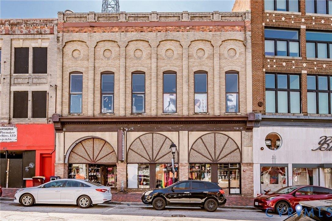 Property Image for 128 N Sycamore