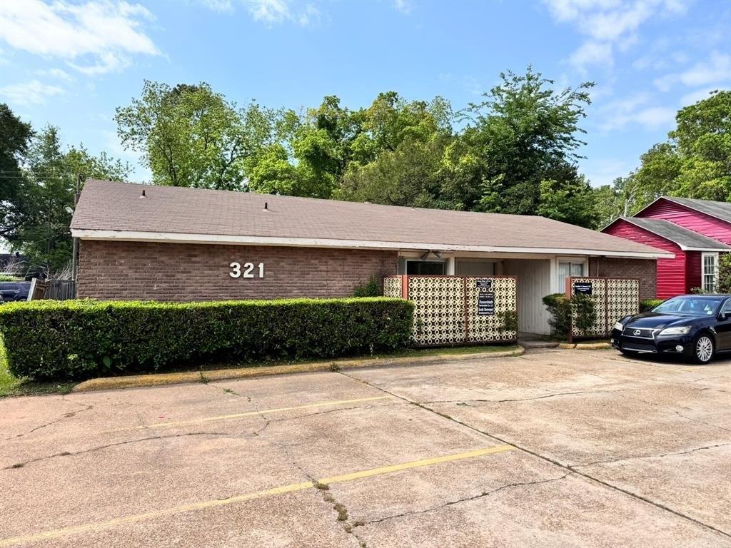 Property Image for 321 Southfield Rd, Shreveport, LA 71105