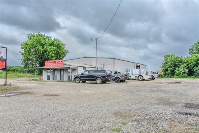 Property Image for 600 W Wilson Street