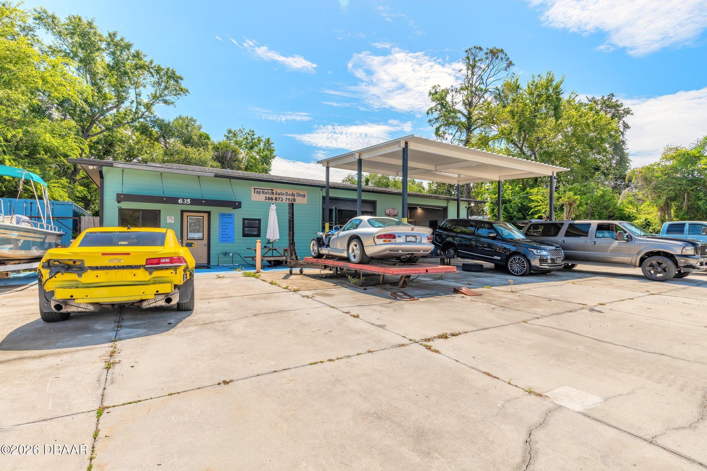 Property Image for 635 Carswell Avenue