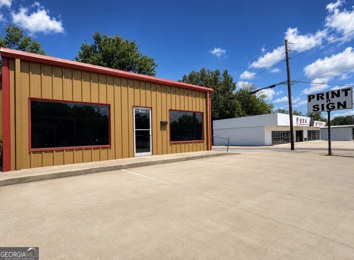 Property Image for 1800 Shorter Avenue NW