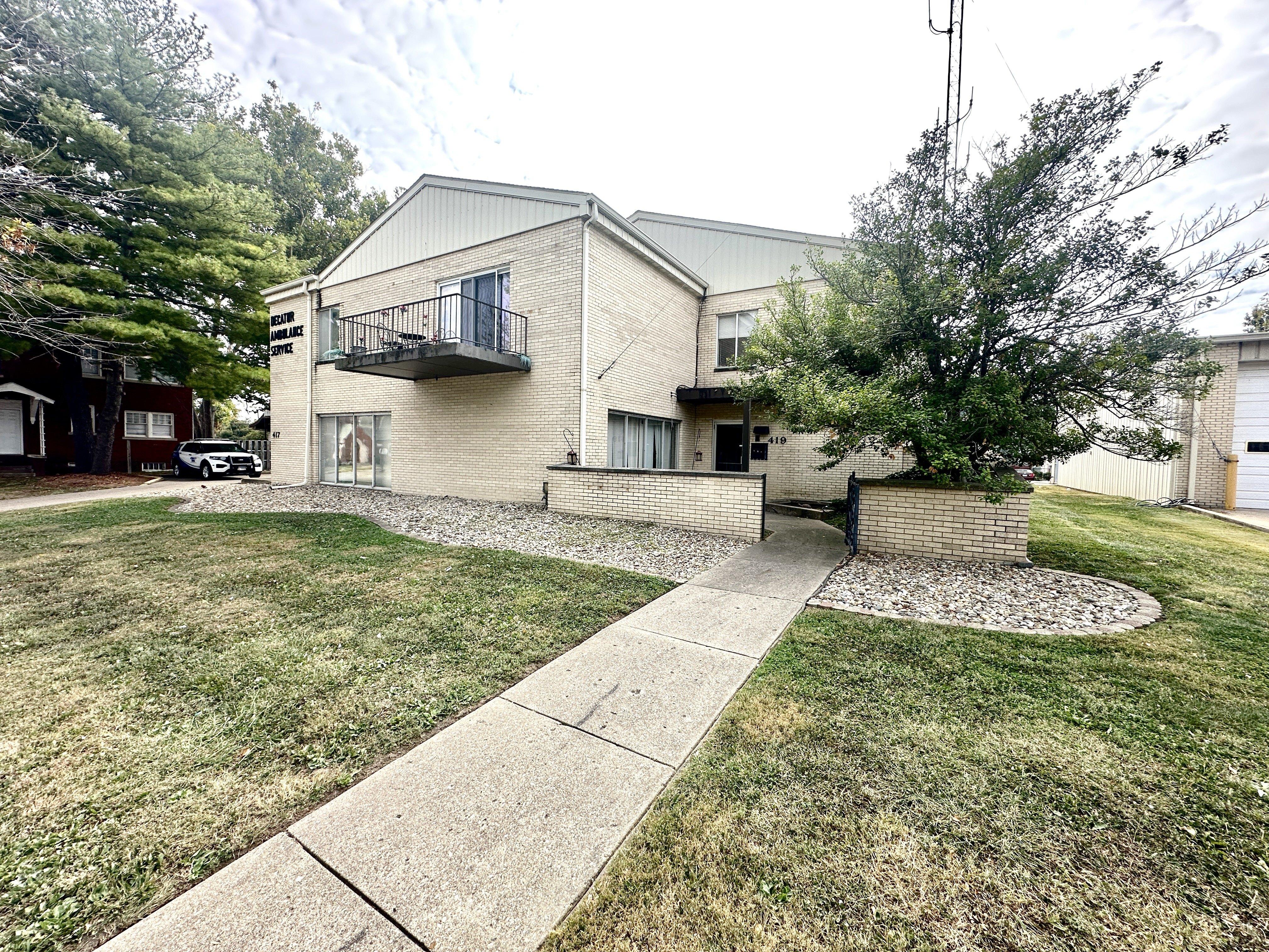 Property Image for 416 E Wood St, Decatur, IL 62523