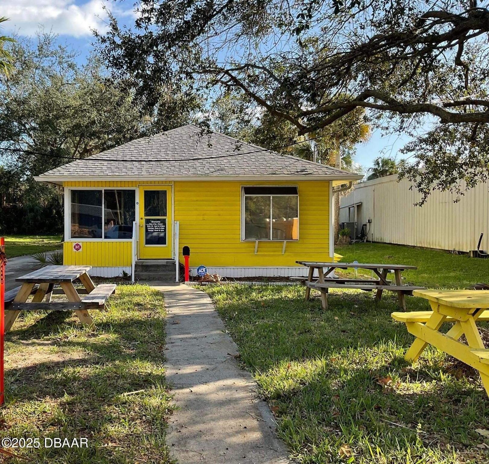 Property Image for 203 S Yonge Street