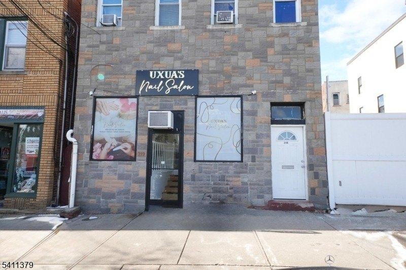 Property Image for 219 Dayton Ave