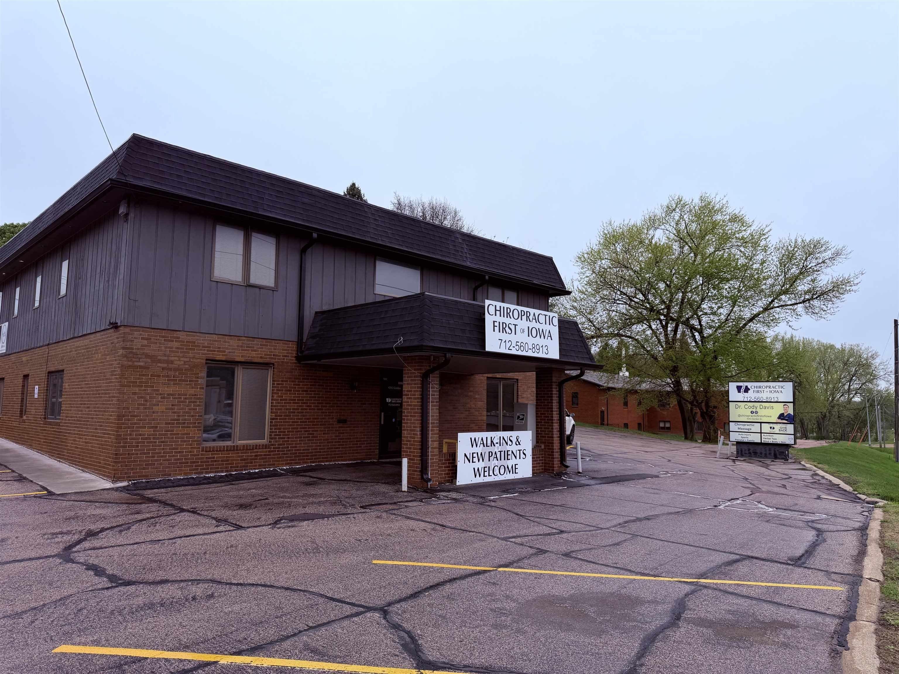 Property Image for 4242 Gordon Dr