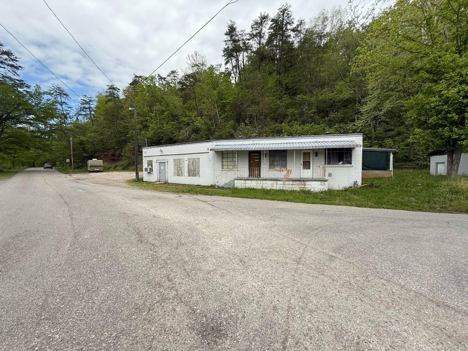 Property Image for 2708 Woodward Drive