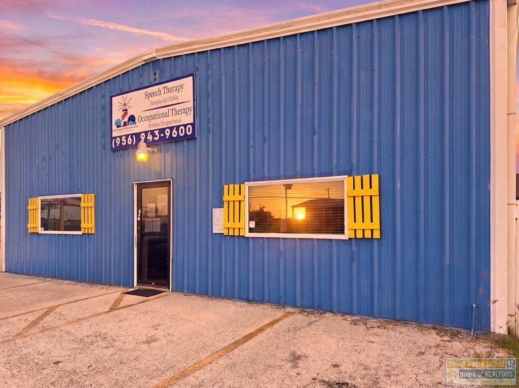 Property Image for 505 E Highway 100