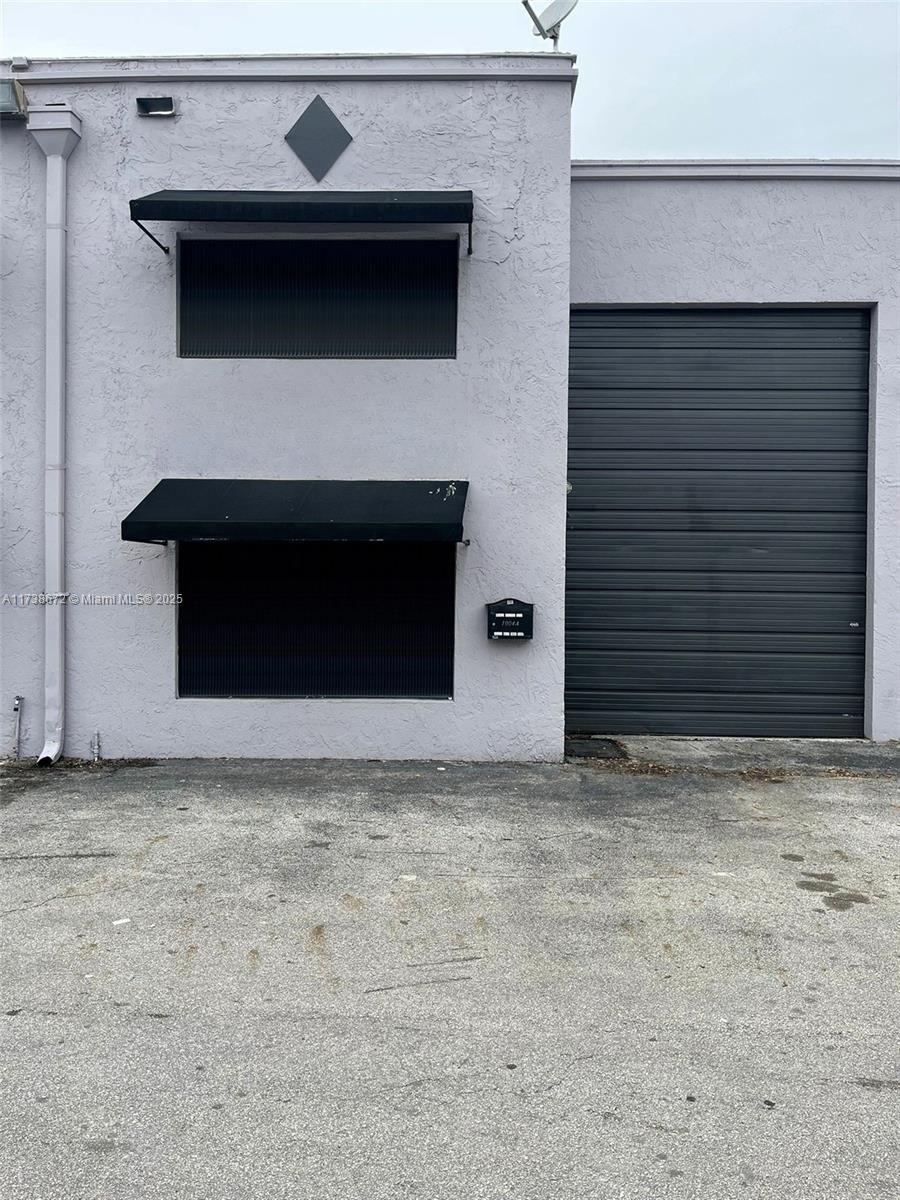 Property Image for 1751 W 38th Pl 1004A