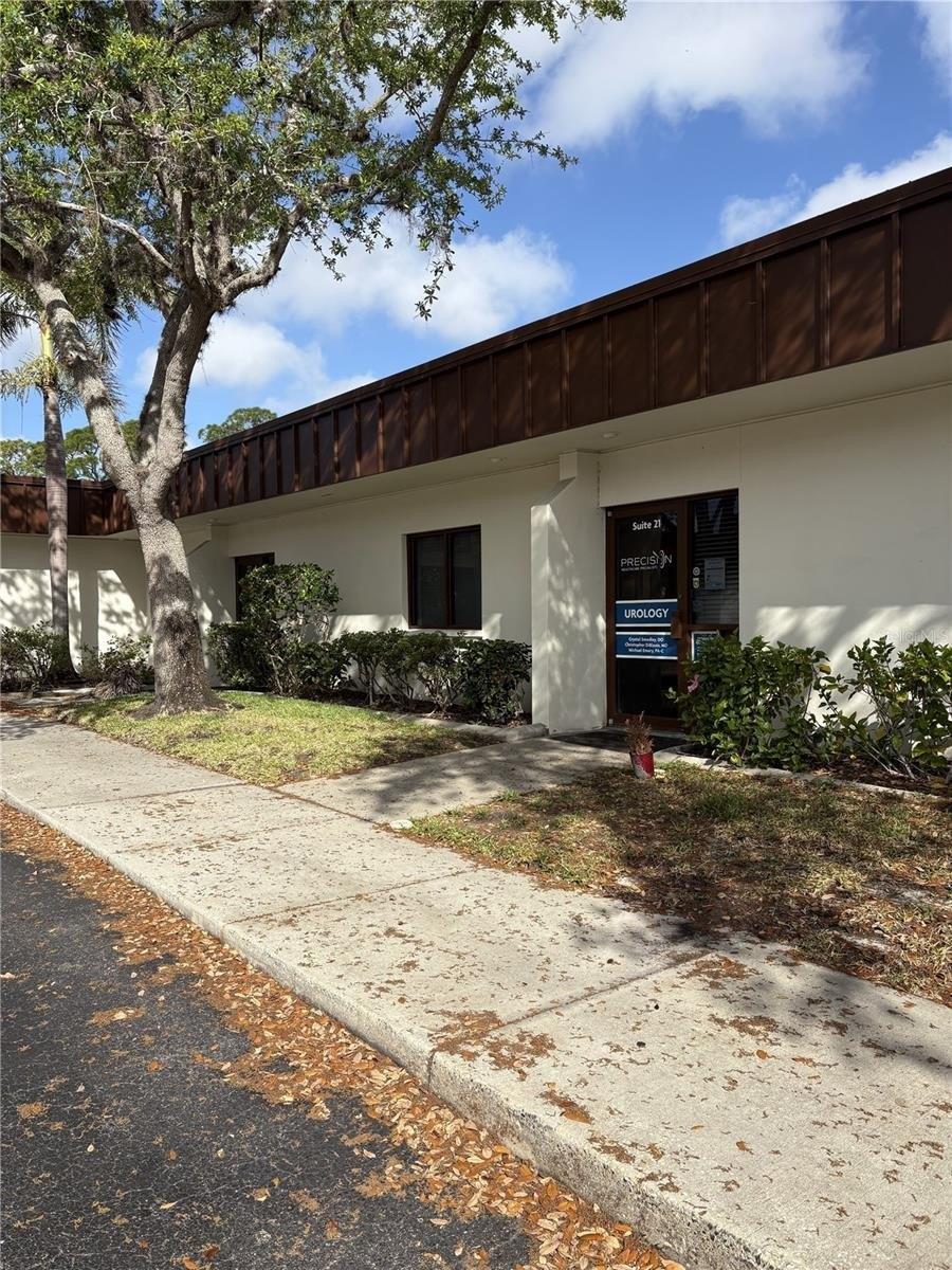 Property Image for 2400 HARBOR Boulevard 21 - 22