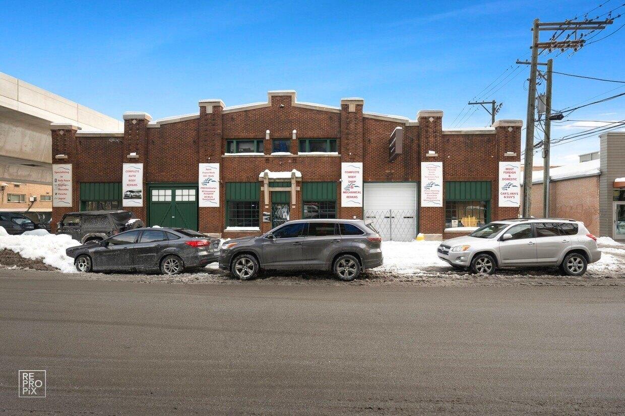Property Image for 1123 W Catalpa Avenue