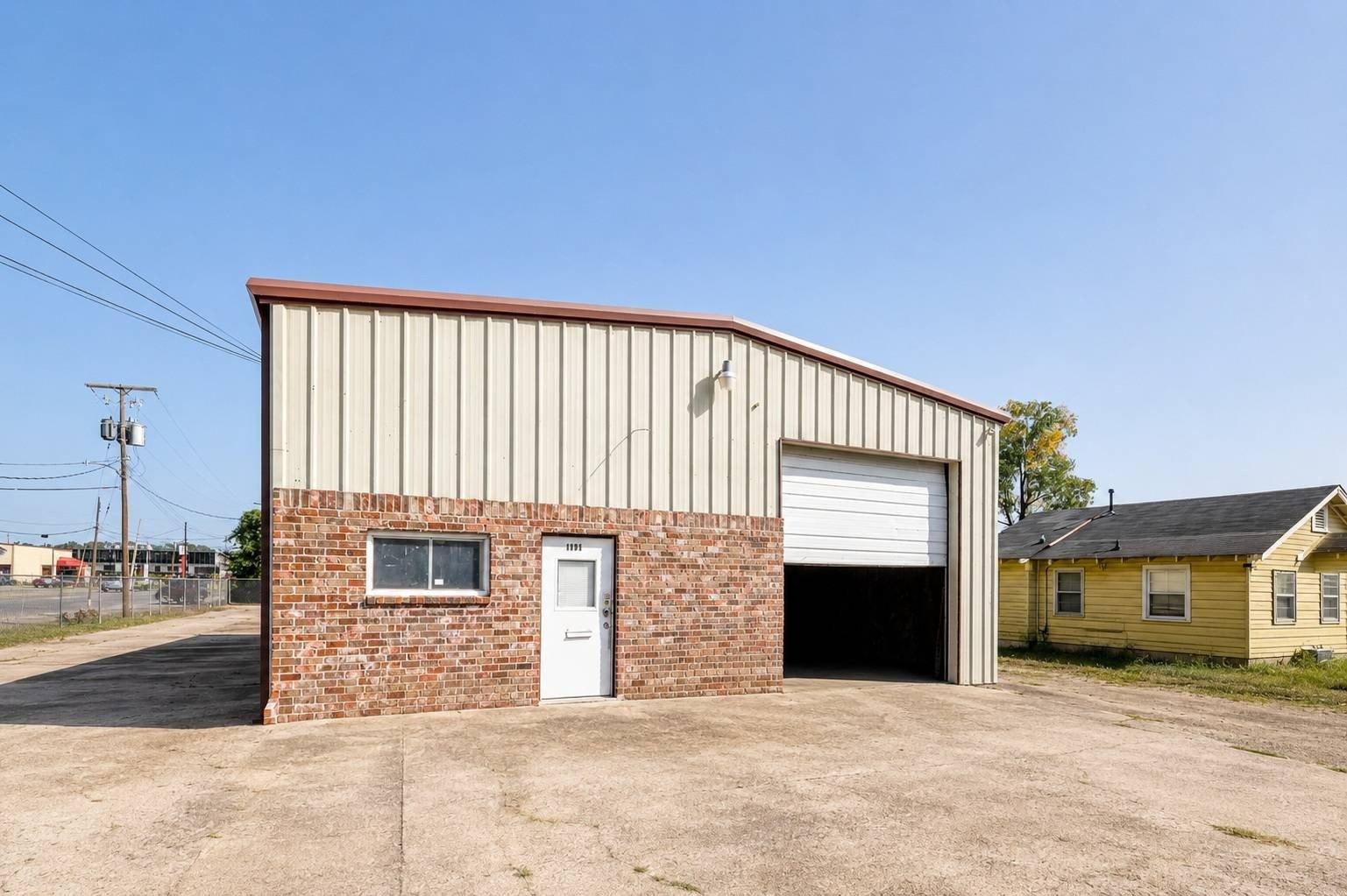 Property Image for 1401 Pine Street