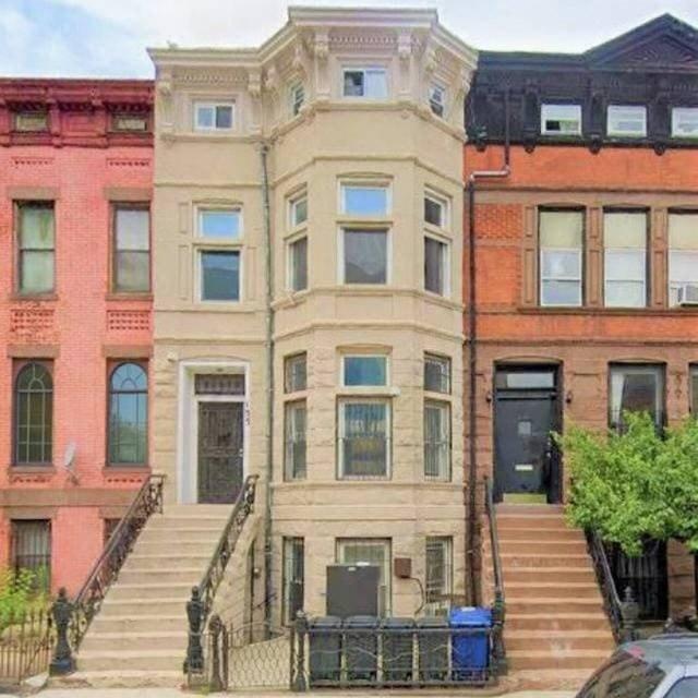 Property Image for 135 Decatur Street